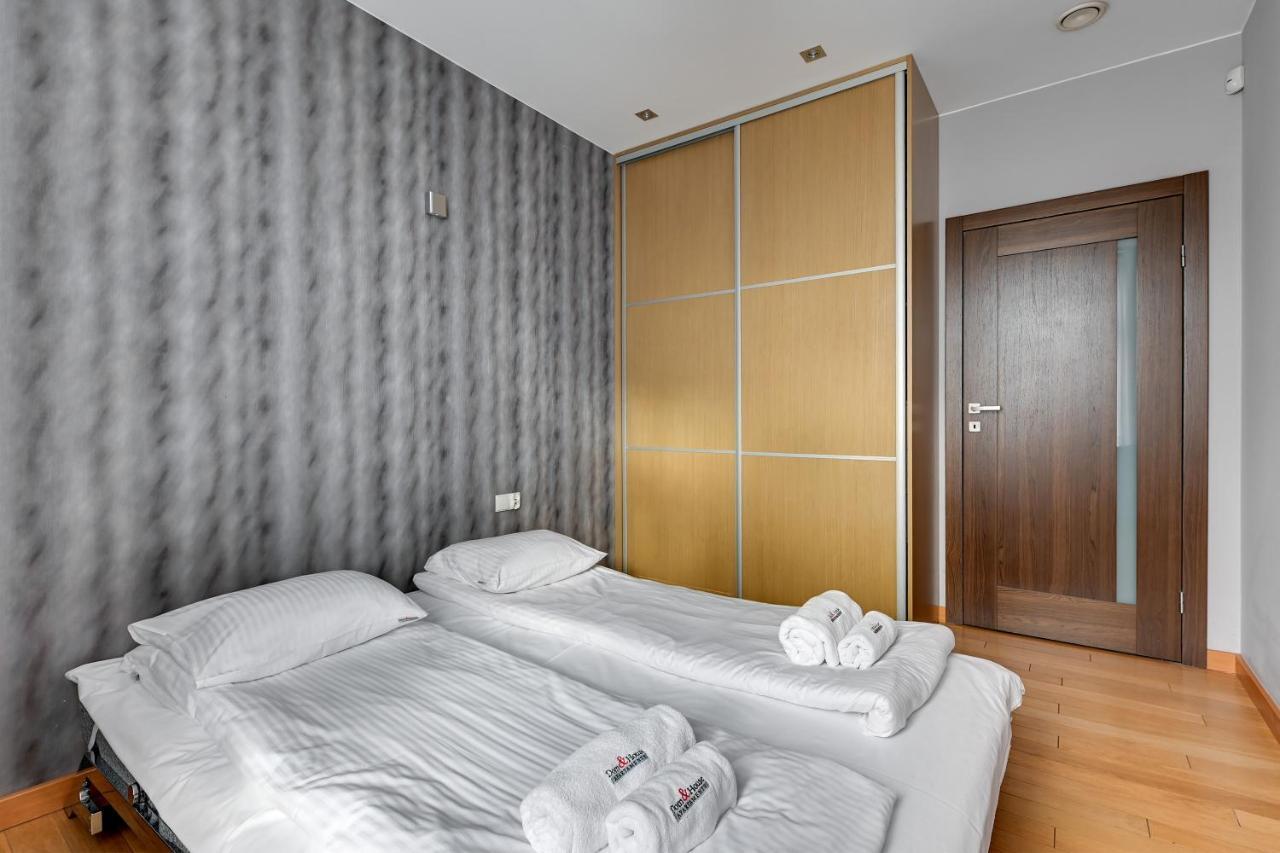 Dom & House Apartments - Old Town Tobiasz Residence กดัญสก์ ภายนอก รูปภาพ