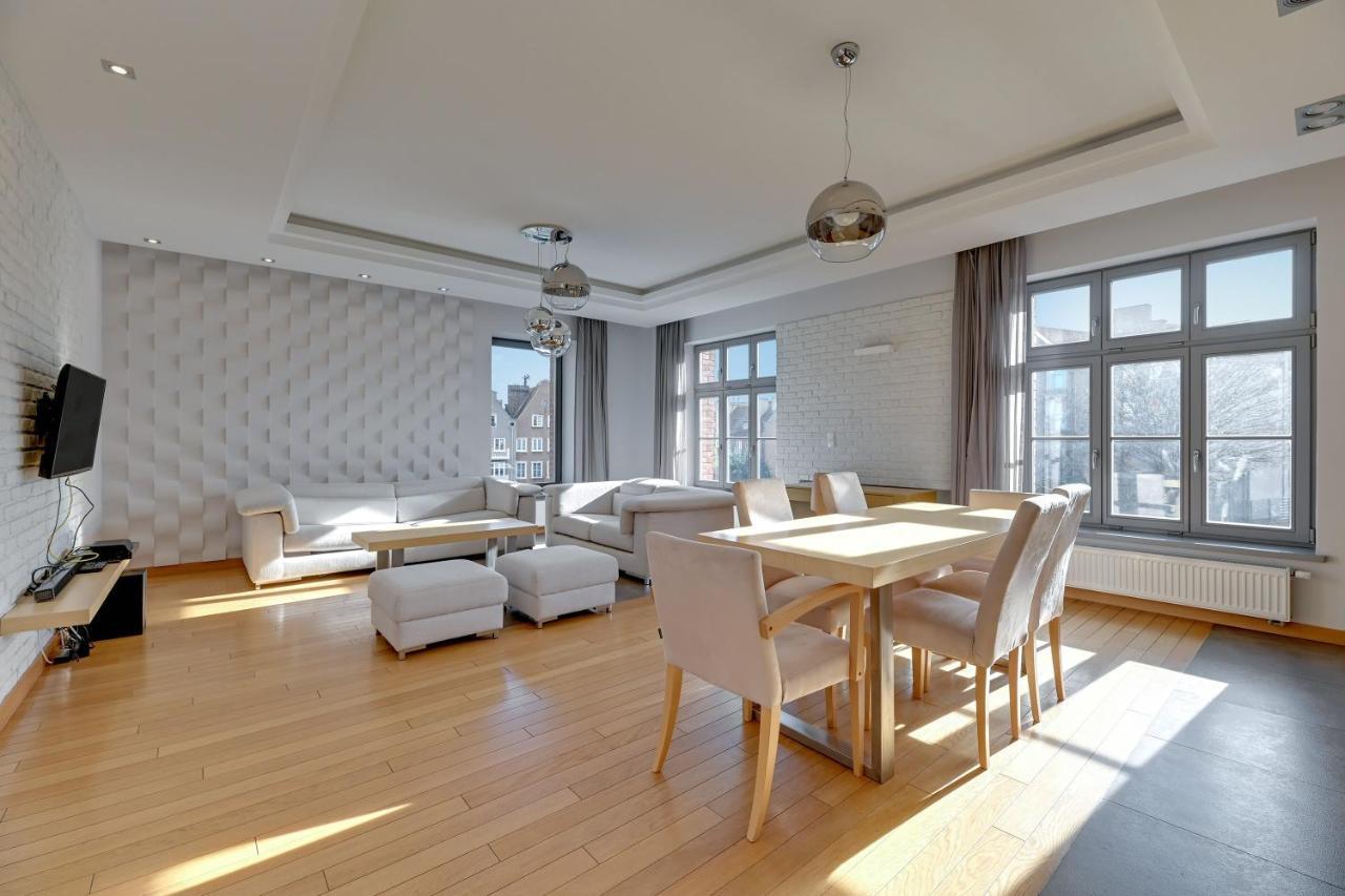 Dom & House Apartments - Old Town Tobiasz Residence กดัญสก์ ภายนอก รูปภาพ
