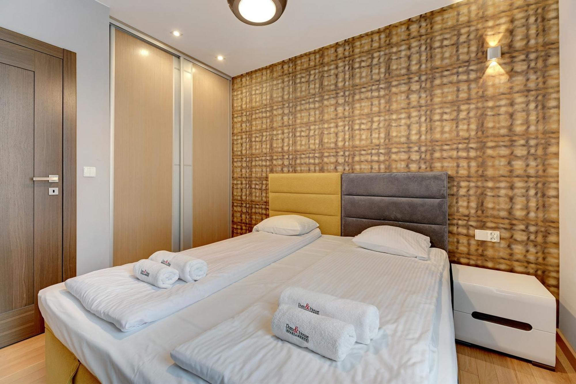 Dom & House Apartments - Old Town Tobiasz Residence กดัญสก์ ภายนอก รูปภาพ